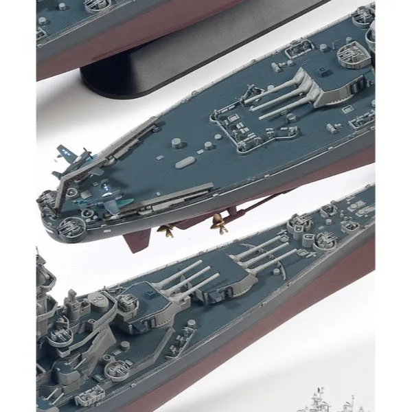 Academy 14223 1/700 USS Missouri BB-63 Modeler's Edition