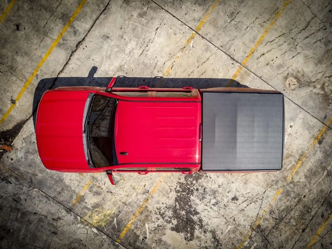 Bed Cover | Tri Fold | Soft | 6'7" Bed | Chevrolet Silverado/GMC Sierra 1500 | 2014-2018
