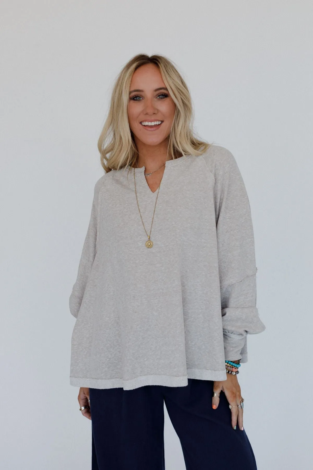 Demri Pullover Top - Oatmeal