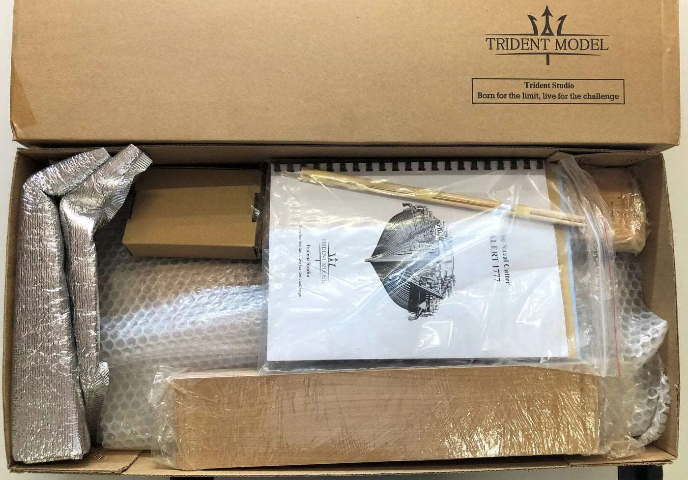 HMS Alert 1777  1:48 - Trident Model