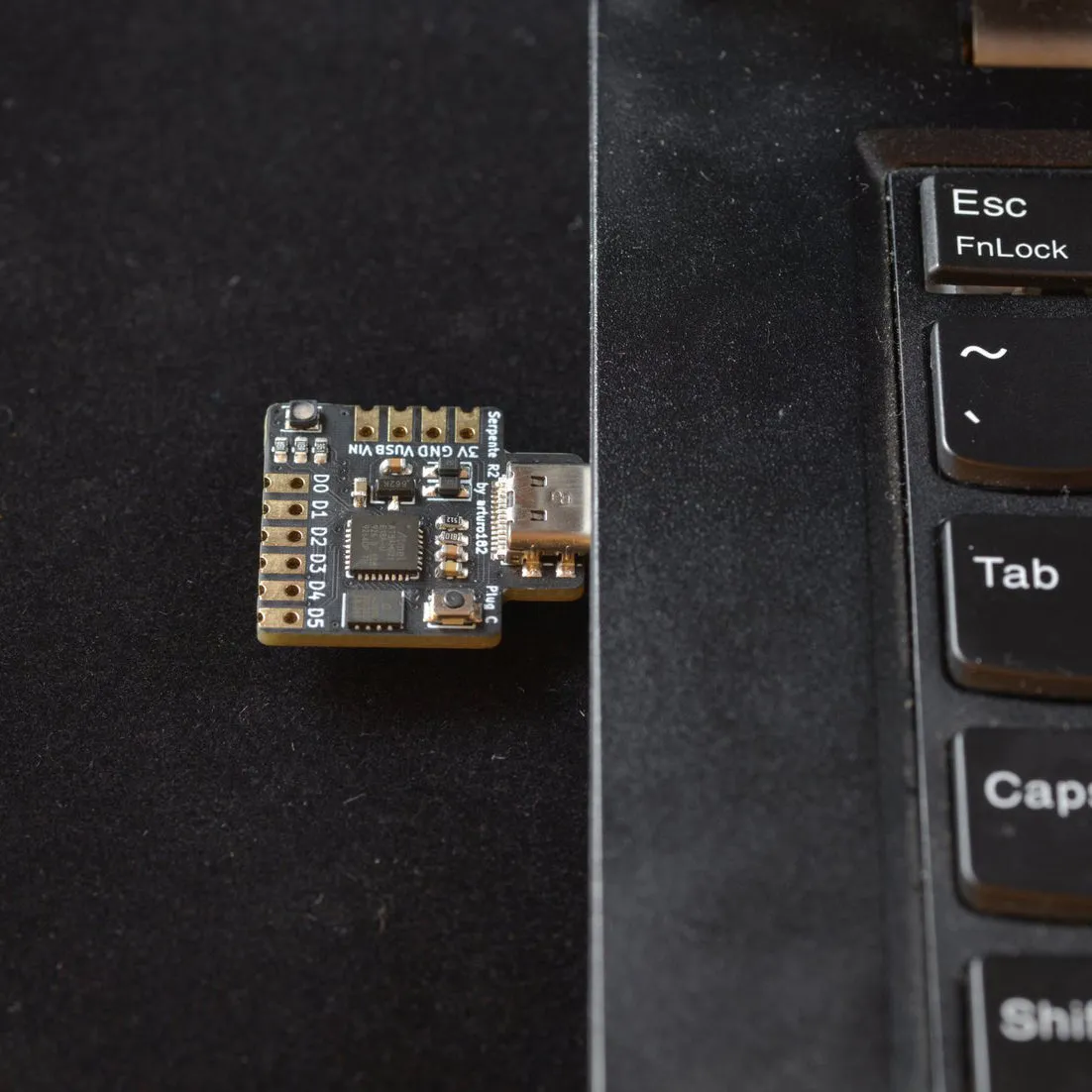 Serpente - A Tiny CircuitPython Prototyping Board