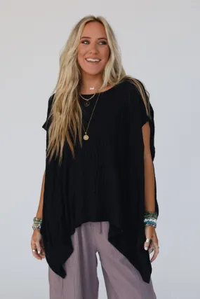 The Nest Everleigh Textured Tunic Top - Black