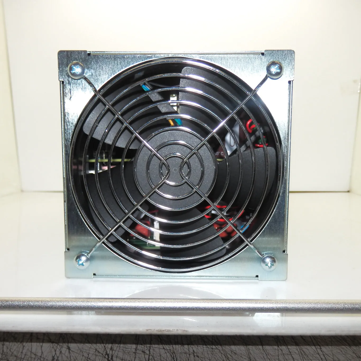 XP Power HPL5K0 Series 5000W 200V 25A Enclosed Power Supply HPL5K0TS200